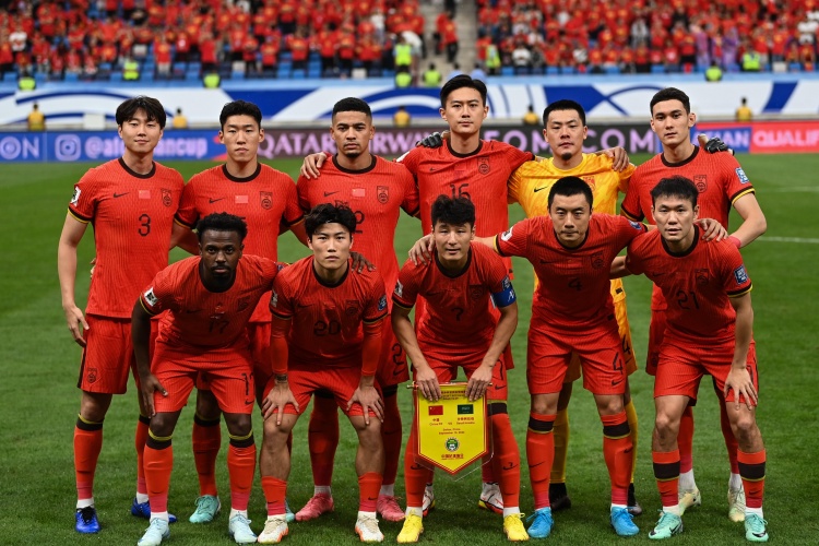 国足黄金一代谢幕战 王大雷武磊最后一搏梦断世界杯